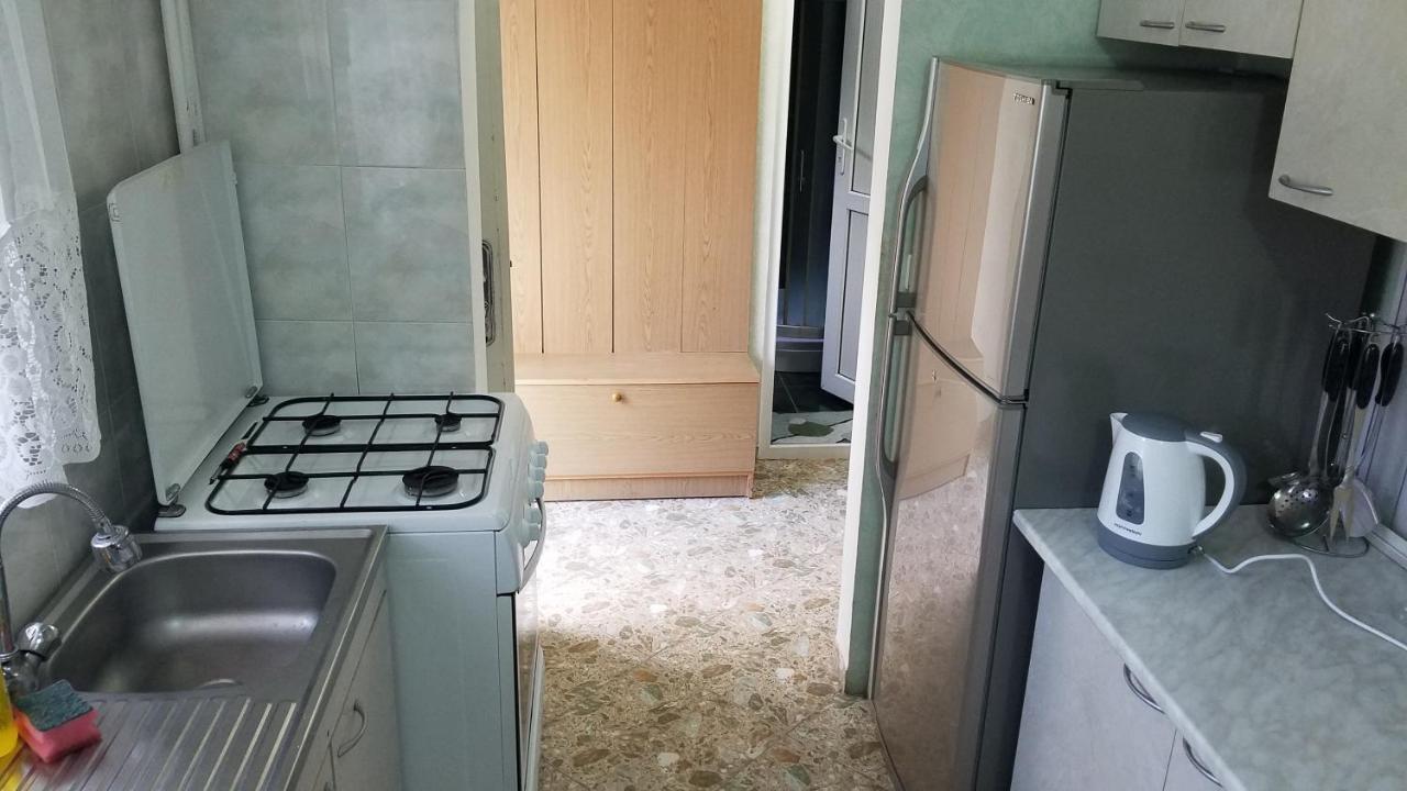 بيت ضيافة غرين رووز بورجومي المظهر الخارجي الصورة